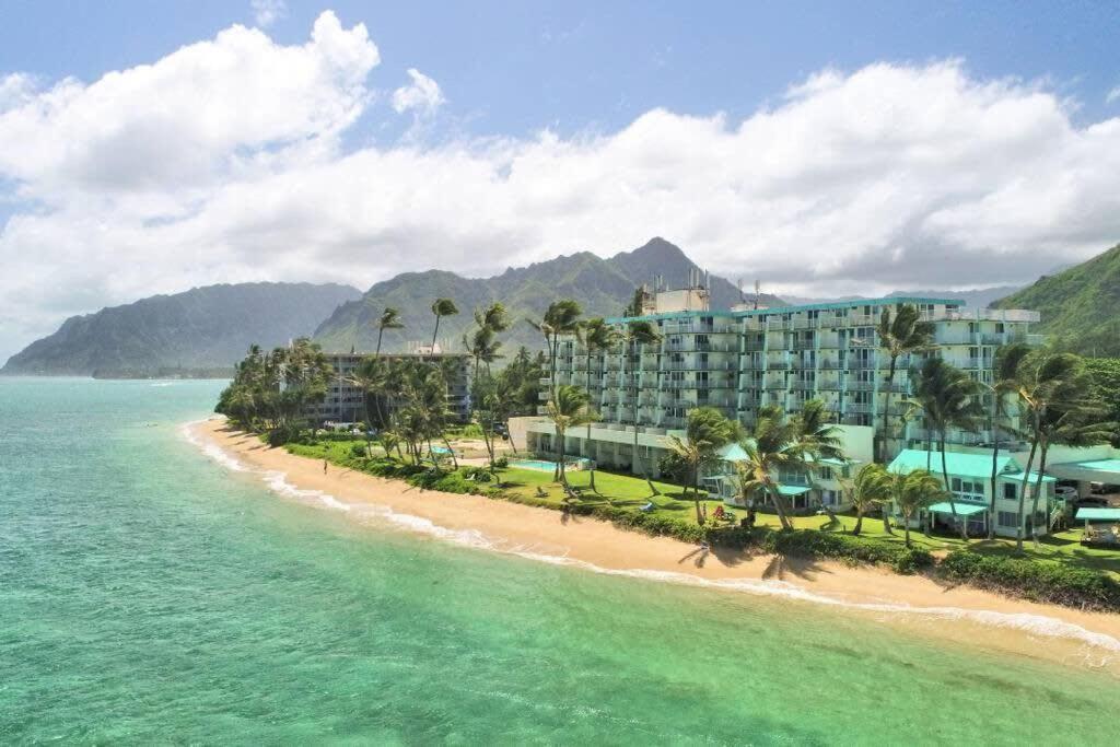 Luxury Beachfront Condo Hau'ula Экстерьер фото